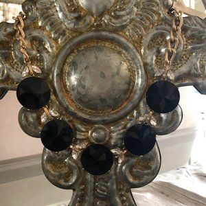 WHBM NWOT Black & Gold Necklack